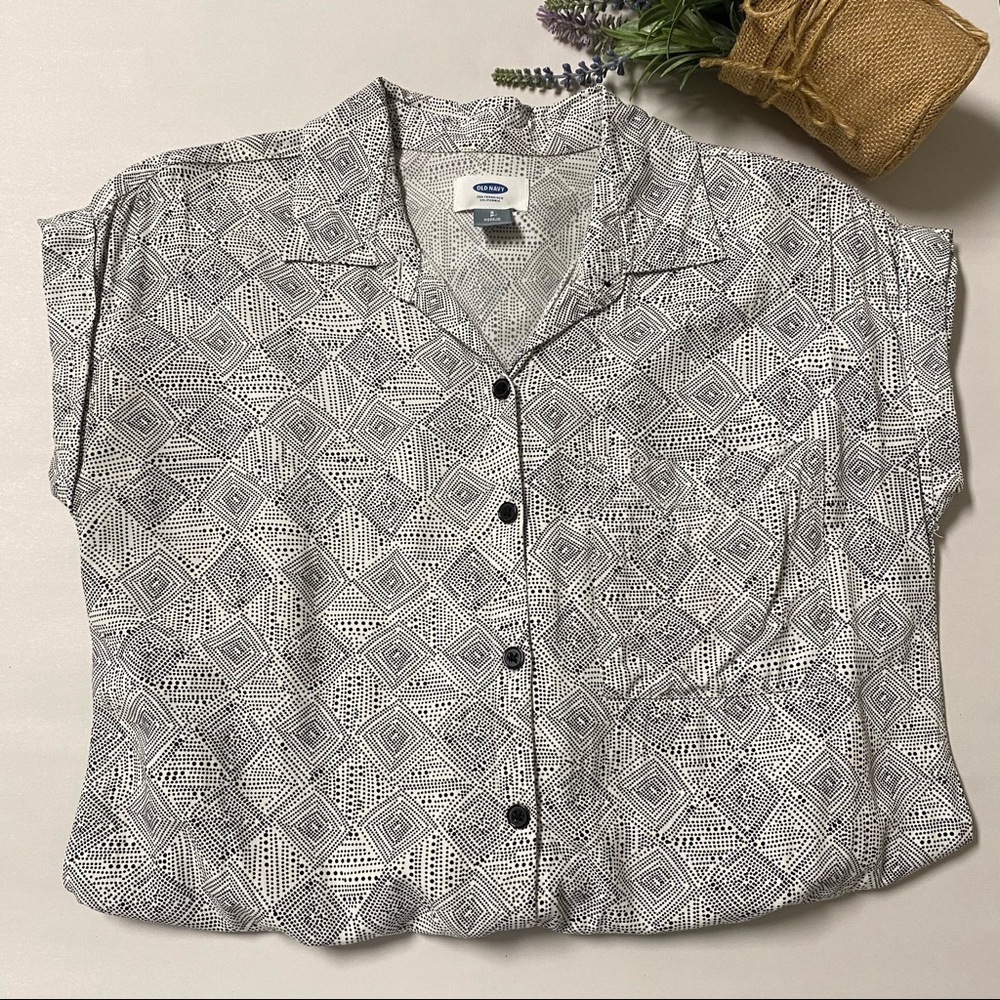 Old Navy Black and White Patterned Romper